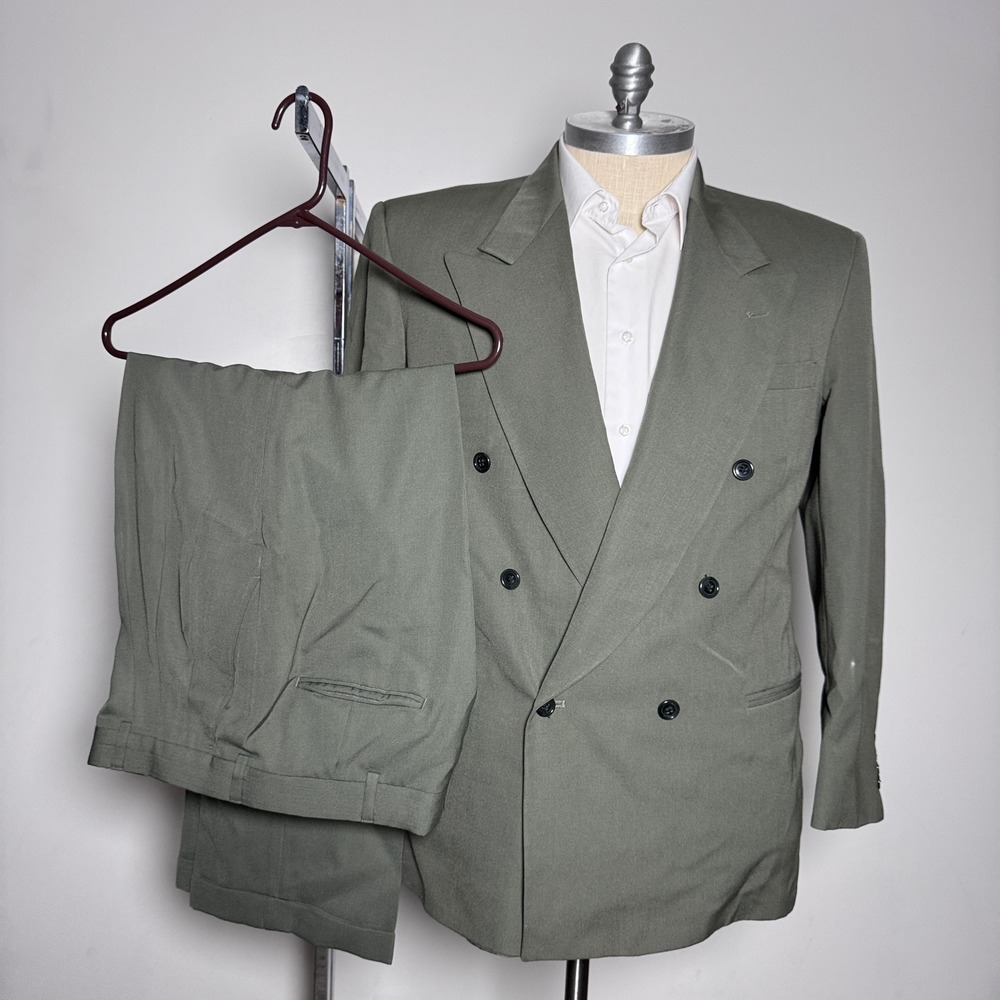 City Streets Suit Mens 44R 34x27 Olive Green Solid Double Breasted Peak Lapel